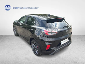 https://vehicle.imgix.net/4399490/c7310cd8-6f84-4733-b8c7-7aa007384991.jpg