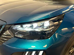 Peugeot 2008 1.2 Hybrid 145 GT