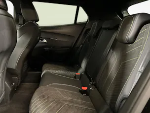 Peugeot 2008 1.2 Hybrid 145 GT