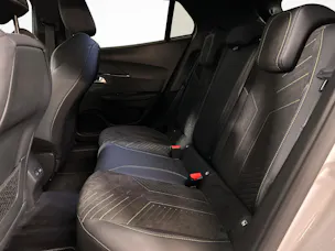 Peugeot 2008 1.2 Hybrid 145 GT