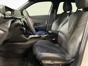 Peugeot 2008 1.2 Hybrid 145 GT