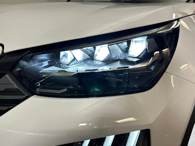 Peugeot 2008 1.2 Hybrid 145 GT