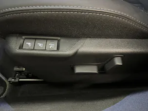 Peugeot 2008 1.2 Hybrid 145 GT