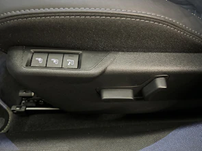 image du véhicule PEUGEOT 2008 1.2 Hybrid 145 GT