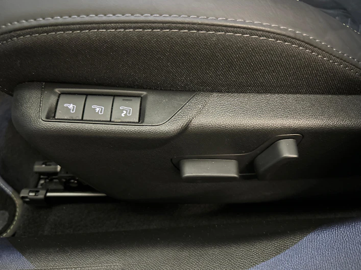 image du véhicule PEUGEOT 2008