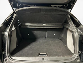 https://vehicle.imgix.net/4399502/84f63f56-2661-4157-ae0a-25f1c3924f62.jpg
