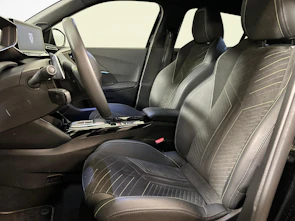 image du véhicule PEUGEOT 2008 1.2 Hybrid 145 GT