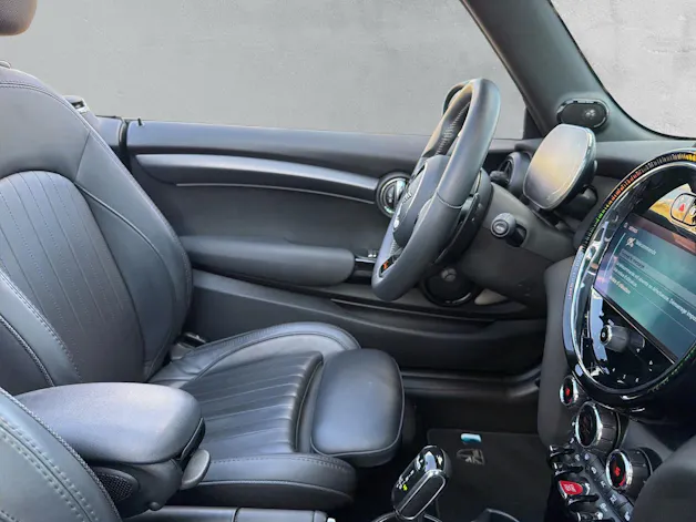 Mini Cooper S Cabrio F57 2.0i (CH)