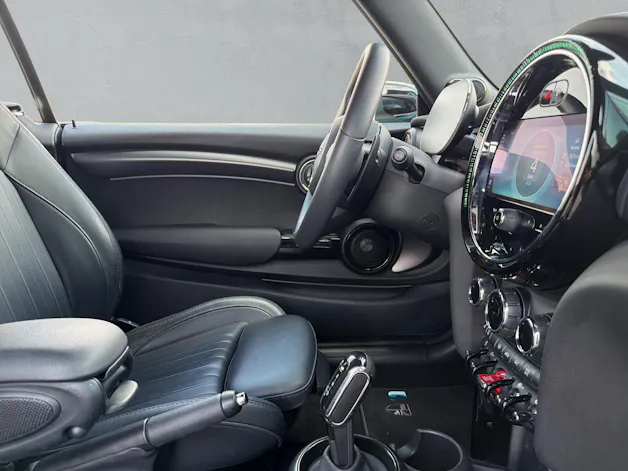 MINI Cooper S Cabrio F57 2.0i (CH)