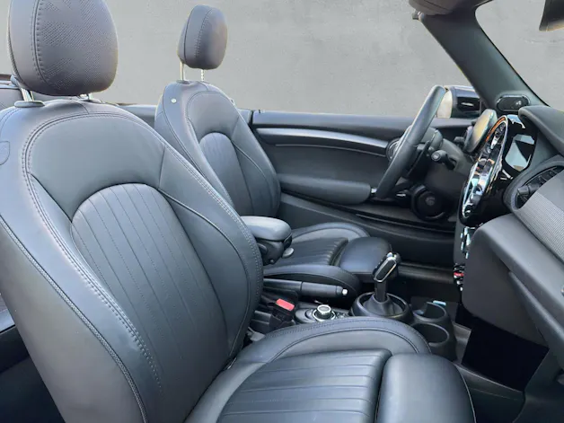 Mini Cooper S Cabrio F57 2.0i (CH)