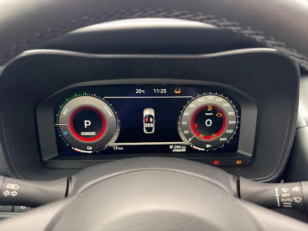 NISSAN Juke 1.6 Hybrid N-Connecta AT