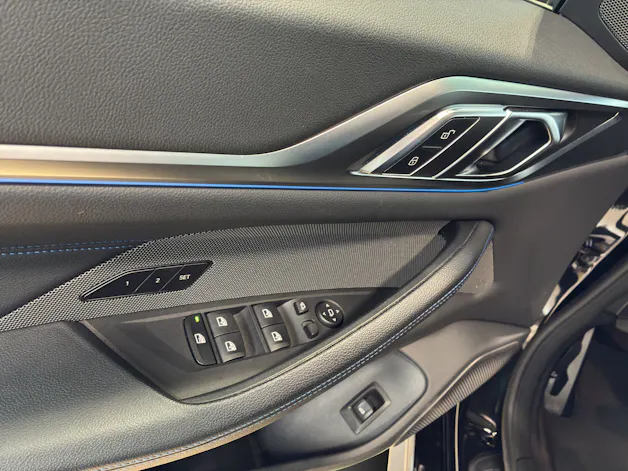 BMW i4 M50