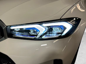https://vehicle.imgix.net/4399588/5d96044f-b004-47f9-89ca-d776fb6de7b1.jpg