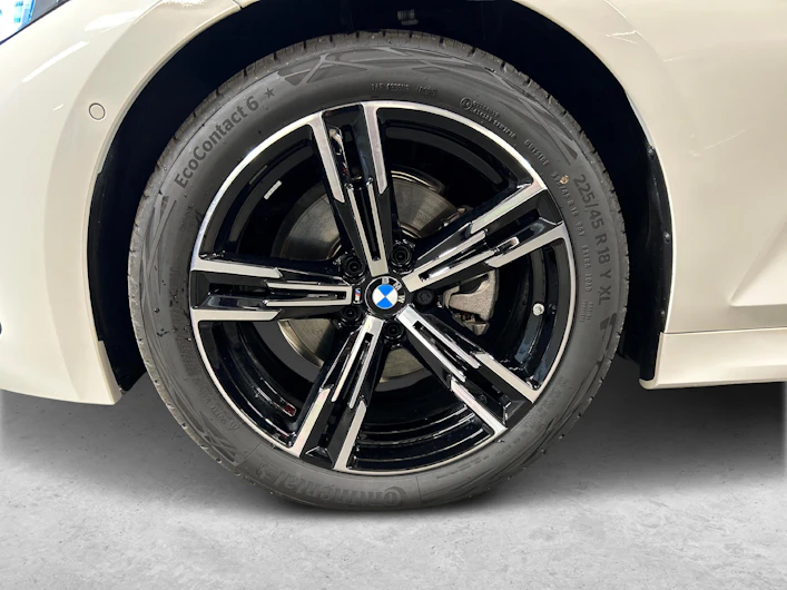 image du véhicule BMW 3 SERIES