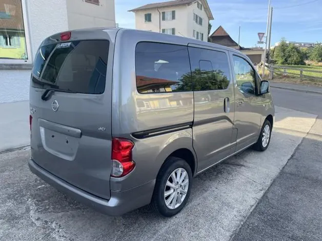 Nissan NV200 Kombi 1.5 dci Evalia Tekna