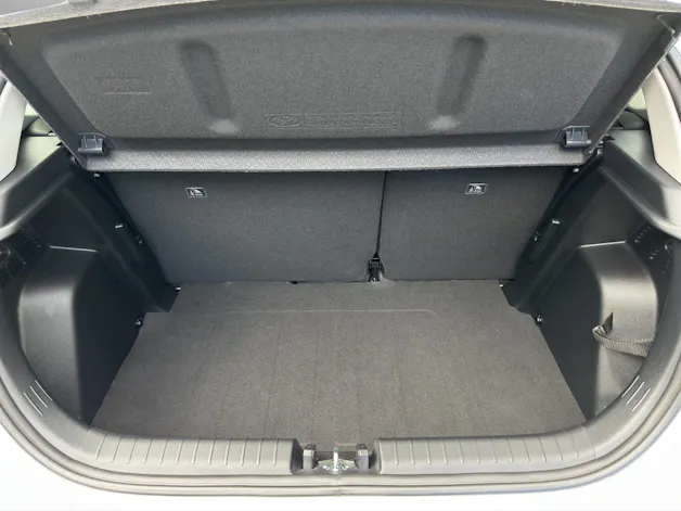 Hyundai i20 1.0 T-GDi Amplia Safety Pack