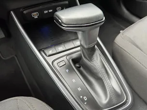 Hyundai i20 1.0 T-GDi Amplia Safety Pack