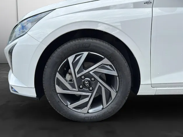Hyundai i20 1.0 T-GDi Amplia Safety Pack