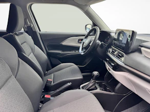https://vehicle.imgix.net/4399604/a5fcf9a6-aad8-4607-a49f-862c97ad5280.jpg