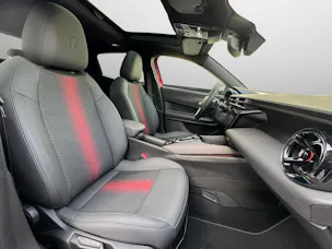 Alfa Romeo Junior 1.2 Ibrida Q4 SKY