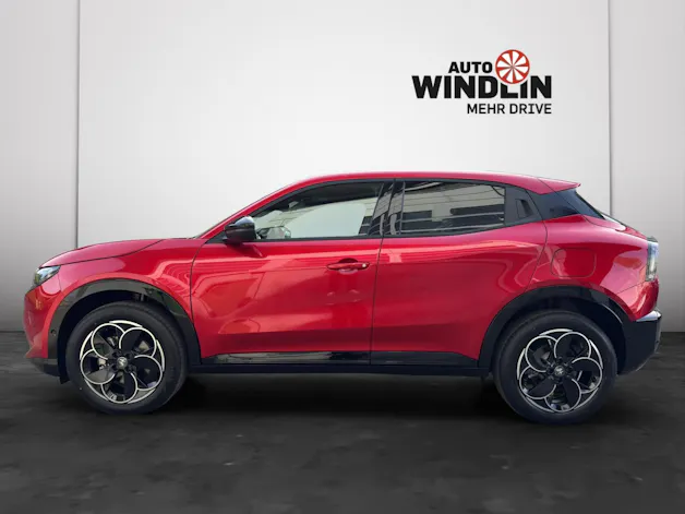 Alfa Romeo Junior 1.2 Ibrida Q4 SKY