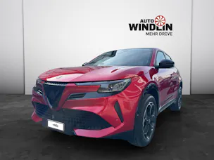 Alfa Romeo Junior 1.2 Ibrida Q4 SKY