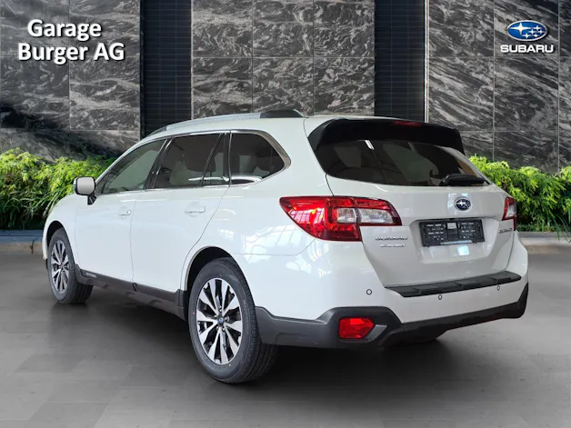 Subaru Outback 2.5i Luxury
