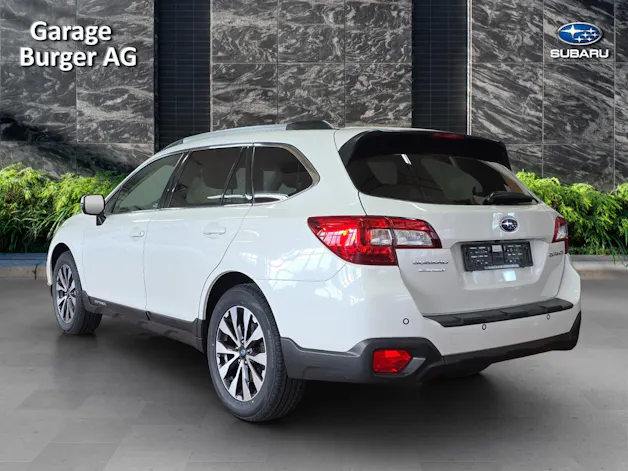 Subaru Outback 2.5i Luxury