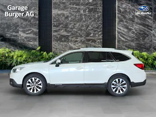 Subaru Outback 2.5i Luxury