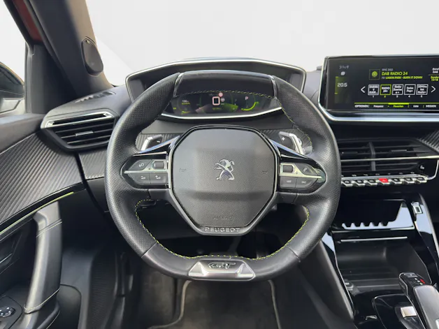 PEUGEOT 2008 1.2 GT PureTech 155 PS