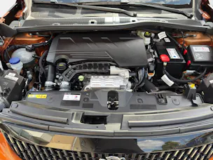 PEUGEOT 2008 1.2 GT PureTech 155 PS