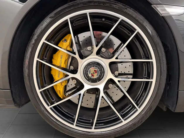 Porsche 911 Turbo S