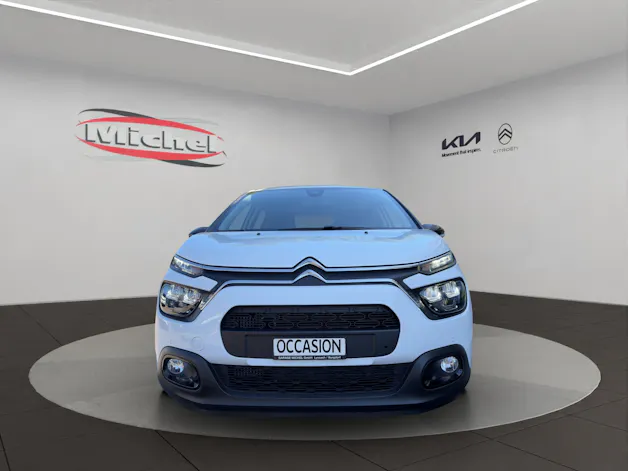 Citroën C3 1.2 PureTech Shine Automat / Rückfahrkamera / Einparkhilfe vorne + hinten / Totwinkel-Assistent / inkl. Winterräder