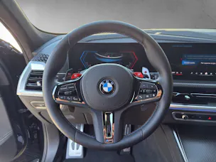 BMW XM Plug-in Hybrid