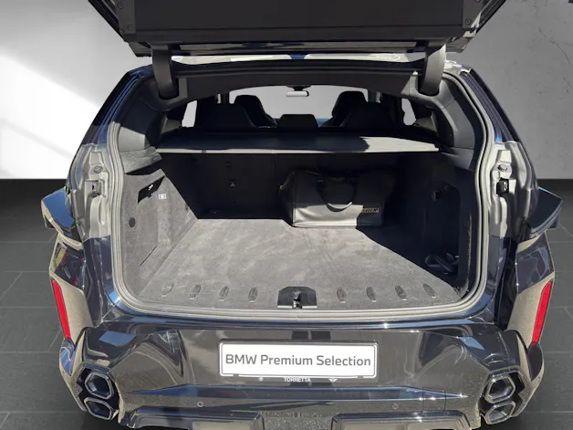 BMW XM Plug-in Hybrid