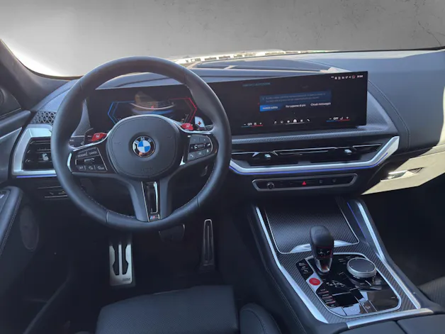 BMW XM Plug-in Hybrid