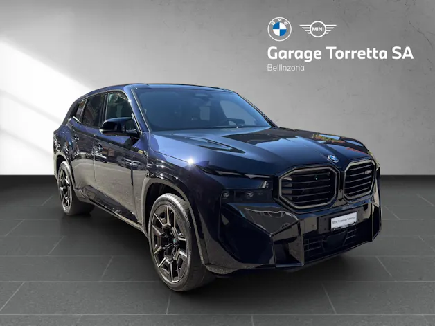 BMW XM Plug-in Hybrid