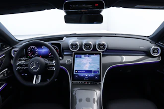 https://vehicle.imgix.net/4399798/d3894fa3-59a3-4fe7-8e48-866d44faa5f7.JPG