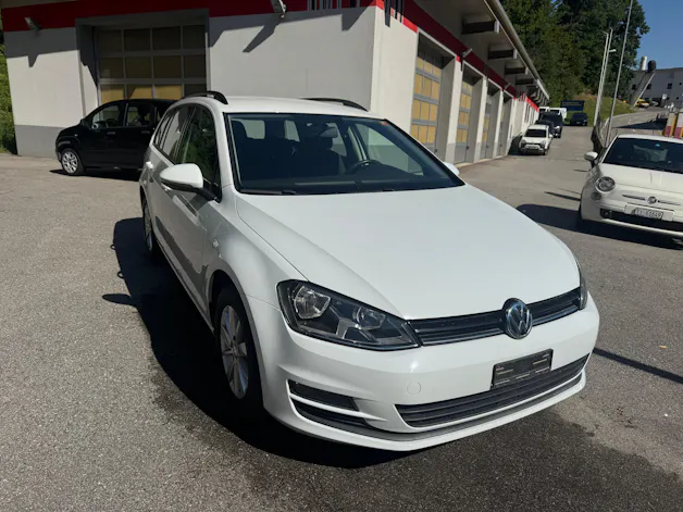 VW Golf Variant 1.2 TSI Comfort