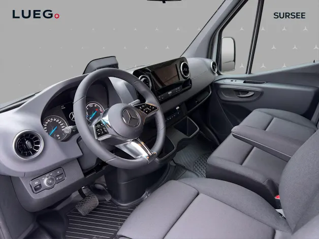 Mercedes-Benz MERCEDES-BENZ eSprinter 320 81kWh Standard Pro WORKER