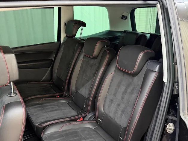 SEAT Alhambra 1.4 TSI FR Line DSG