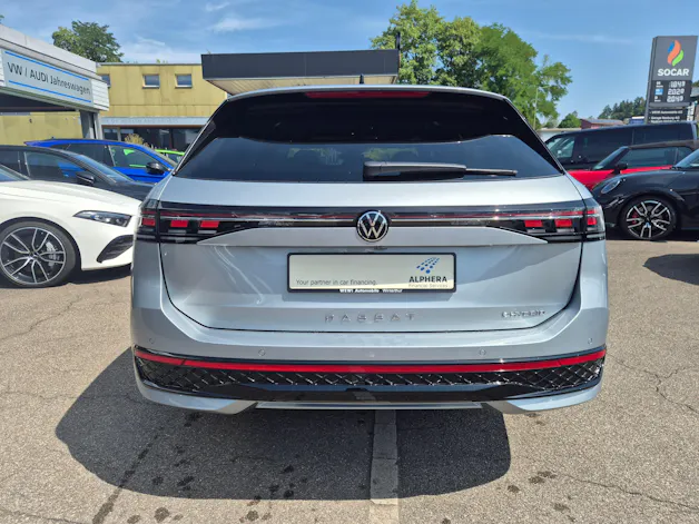 VW Passat Variant 1.5 TSI evo2 Plug-In- Hybrid R-Line DSG
