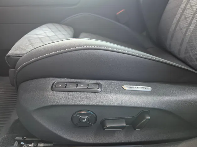 VW Passat Variant 1.5 TSI evo2 Plug-In- Hybrid R-Line DSG