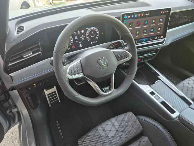 VW Passat Variant 1.5 TSI evo2 Plug-In- Hybrid R-Line DSG