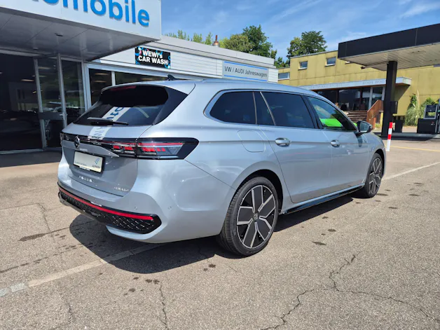 VW Passat Variant 1.5 TSI evo2 Plug-In- Hybrid R-Line DSG