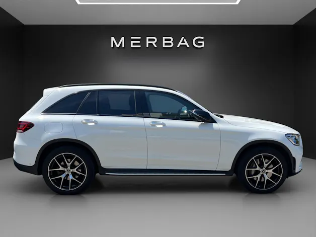 Mercedes-Benz GLC 200 AMG Line 4Matic 9G-Tronic