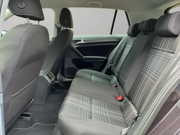 VW Golf 1.4 TSI Lounge DSG