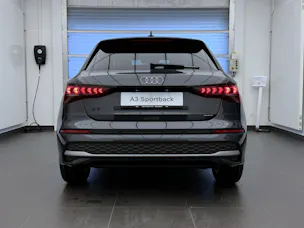 Audi A3 Sportback TFSI 110 kW Attraction S tronic