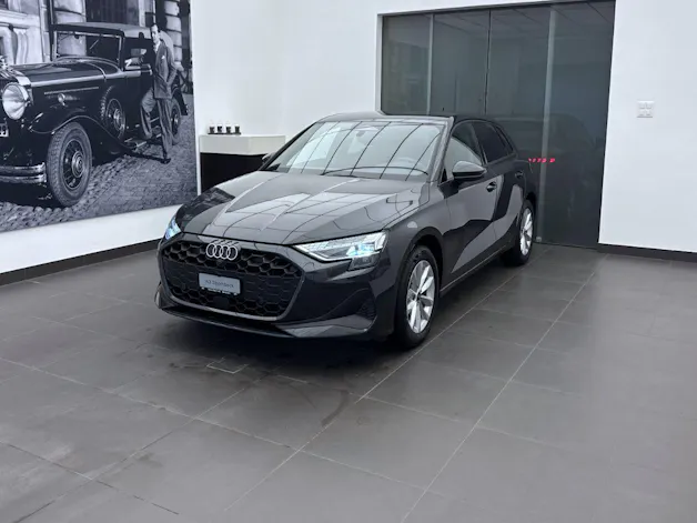 Audi A3 Sportback TFSI 110 kW Attraction S tronic