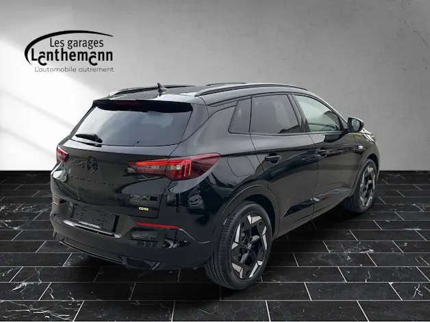 Opel Grandland 1.6 Hybrid4 GSe Automatik